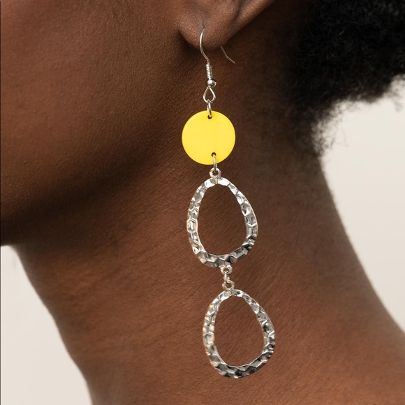Paparazzi Surfside Shimmer Yellow Earrings